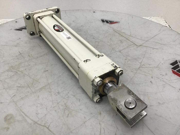 Used HORIUCHI MACHINERY Injection Sled Cylinder F7-SE 1FB80B175N335-BO #133729