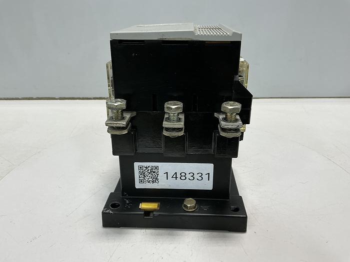 Used ALLEN BRADLEY 100-B110N*3