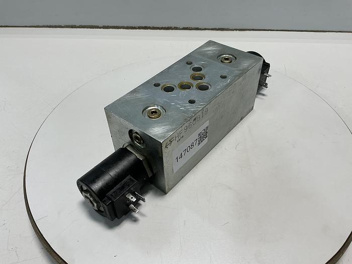 Used HYDRA FORCE HF960819