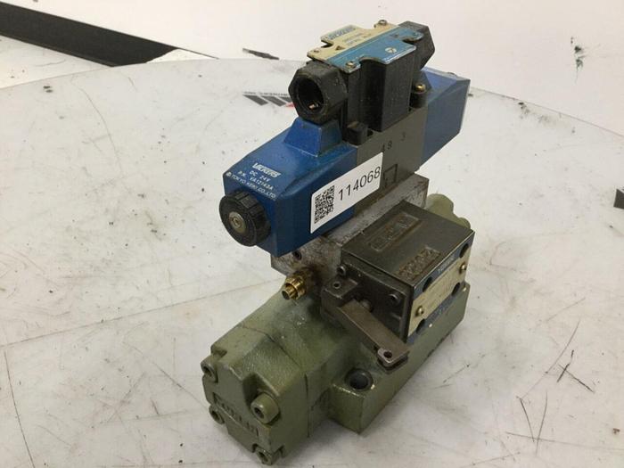 Used VICKERS Valve DG4V36CMP711750JA100 #114068