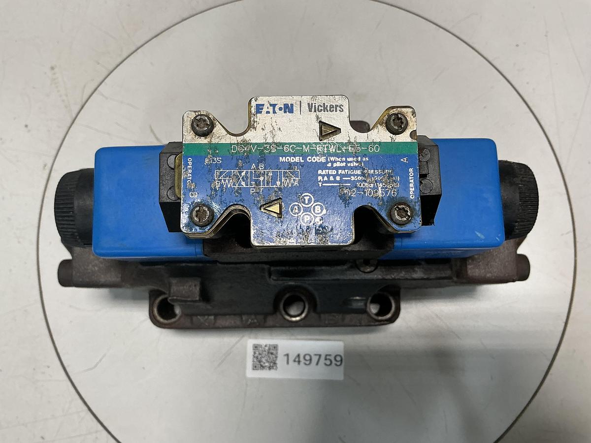 Used VICKERS DC5V-8-S-2C-M-FTWL-B-10