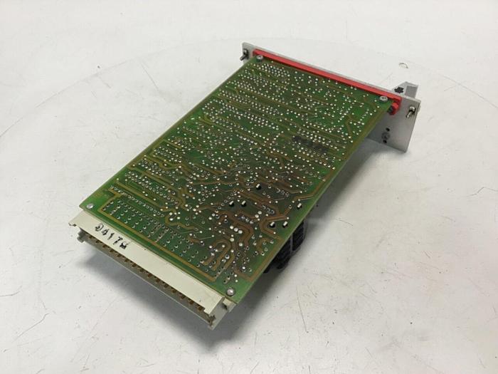 Used VICKERS Control Card EEA-PAM-561-A-12 Used