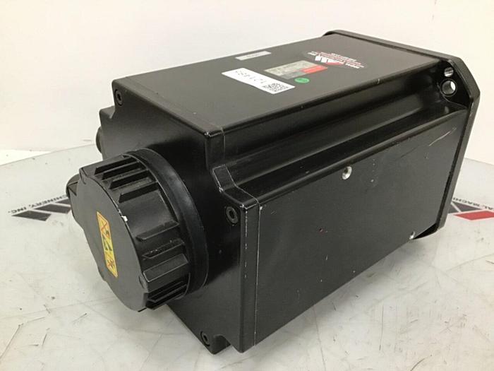 Used SANYO DENKI AC Servomotor P60B2211KVXV22 Used