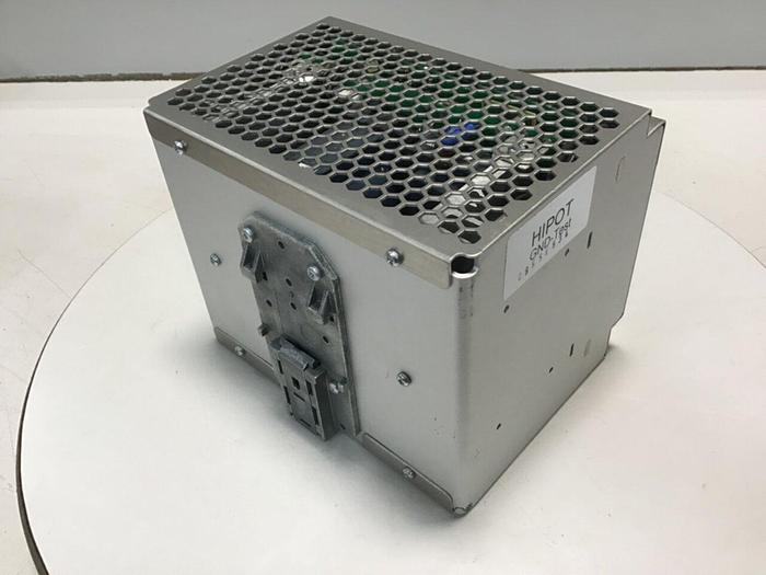 Used PHOENIX CONTACT Power Supply QUINT-PS-3X400-500AC/24DC/20USED