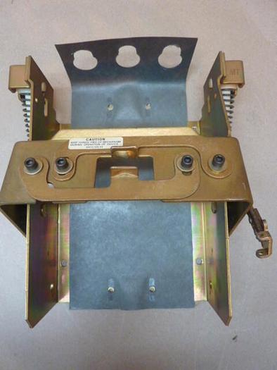 Used SQUARE D Breaker Operating Mechanism 9422-RR-1 Used