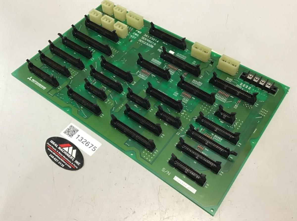 Used MITSUBISHI Circuit Board 3EK23008 USED