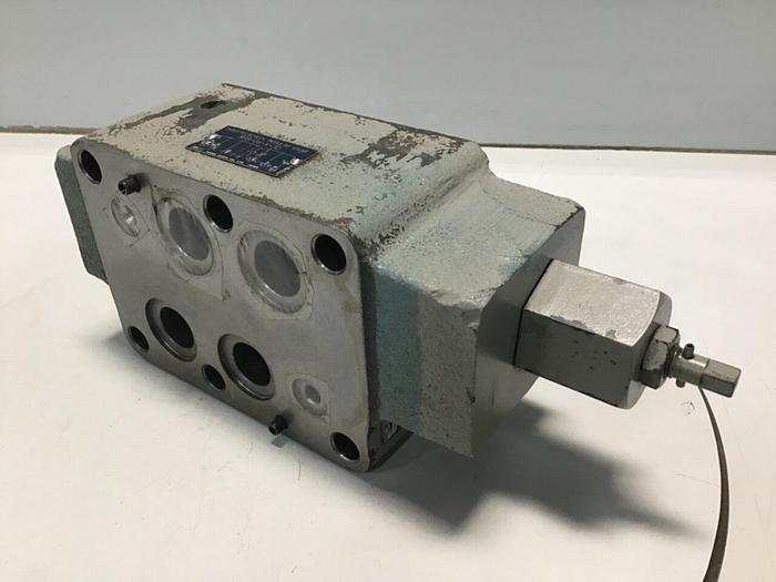 Used YUKEN Throttle and Check Modular Valve MSB-06-X-30 #114807