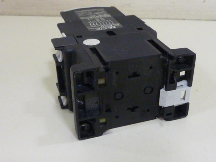 Used KLOCKNER MOELLER Contactor Relay DILR53D #63653