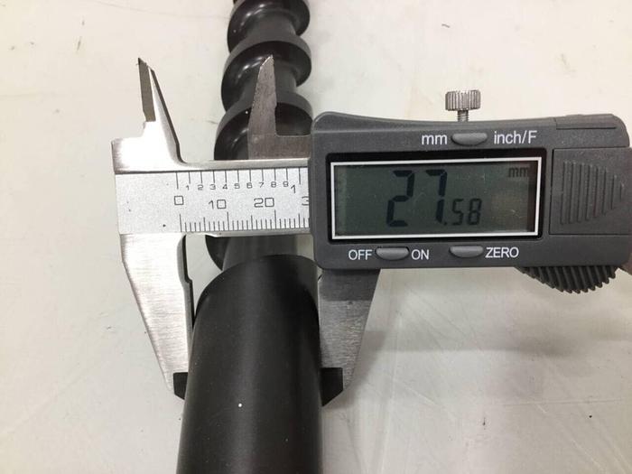 Used GENERIC 28 mm Material Feed Screw 28MM SCREW #92658