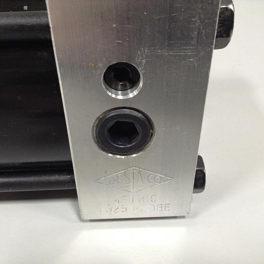 Used DESTACO Pneumatic Hold Clamp 994MAL-045M-90A-97-33 #90065