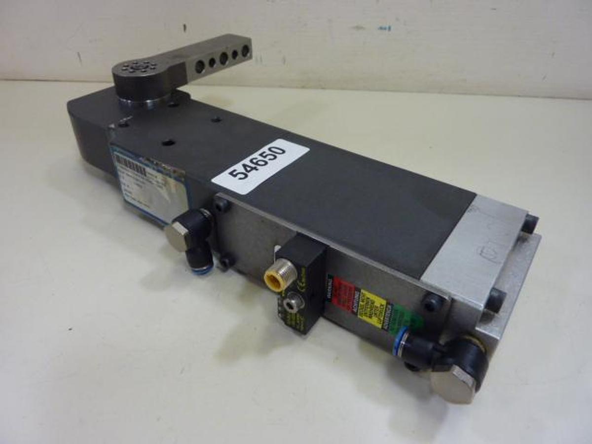 Used BTM CORP Power Clamp 779800G-733207H-90AL-SCDC Used