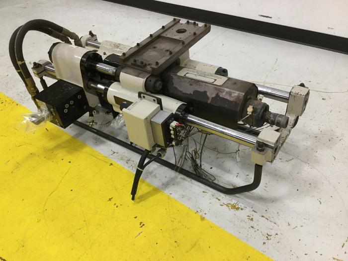 Used CINCINNATI MILACRON 1.08 Oz Injection Unit VS55-1.08 / IU Used