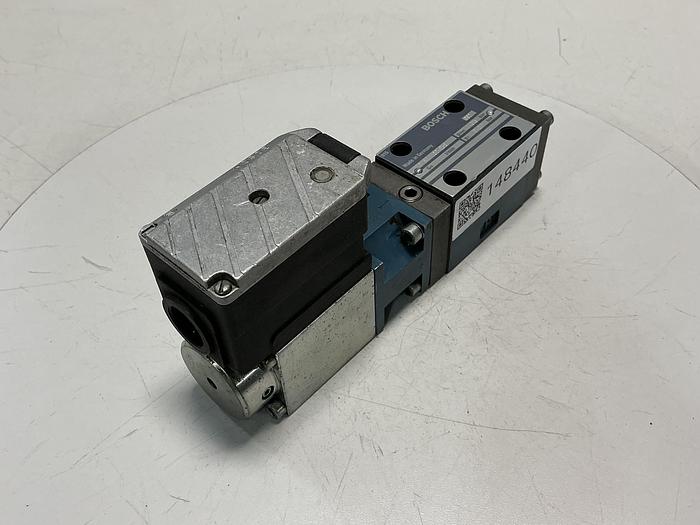 Used BOSCH 0 811 402 058