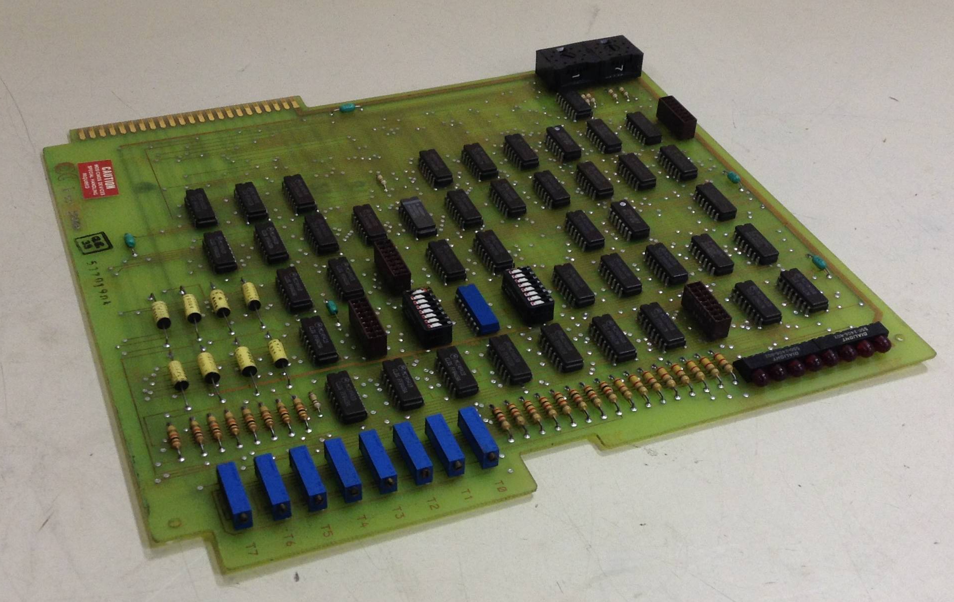 Used CINCINNATI MILACRON Printed Circuit Board Timer 3-531-3280A USED