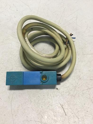 Used YAMATAKE Proximity Switch FL2-4A6S #128206