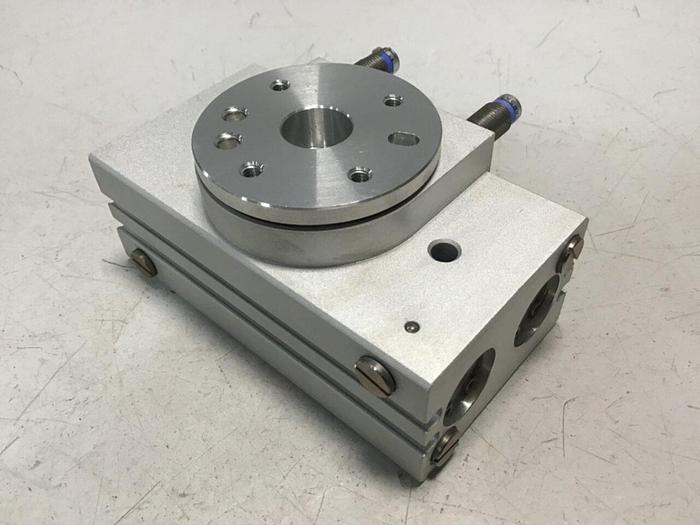 Used KOGANEI Rotary Actuator RAT10-180-SS2 #121061