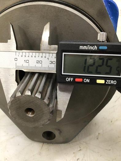 Used VICKERS Hydraulic Pump 35V30A11D22R #144684