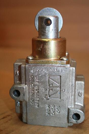 Used NUMATICS Limit Switch 1337 NA7 #19142