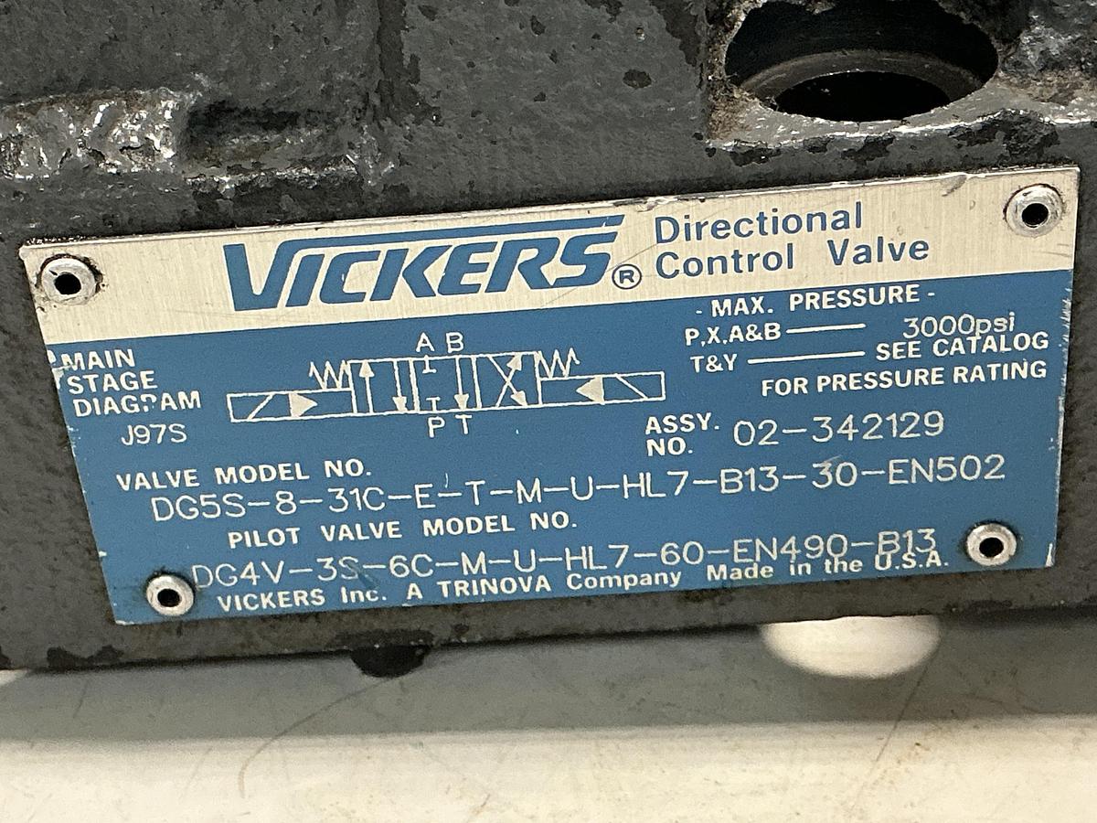 Used VICKERS DG4V-3-6C-M-U-HL7-60
