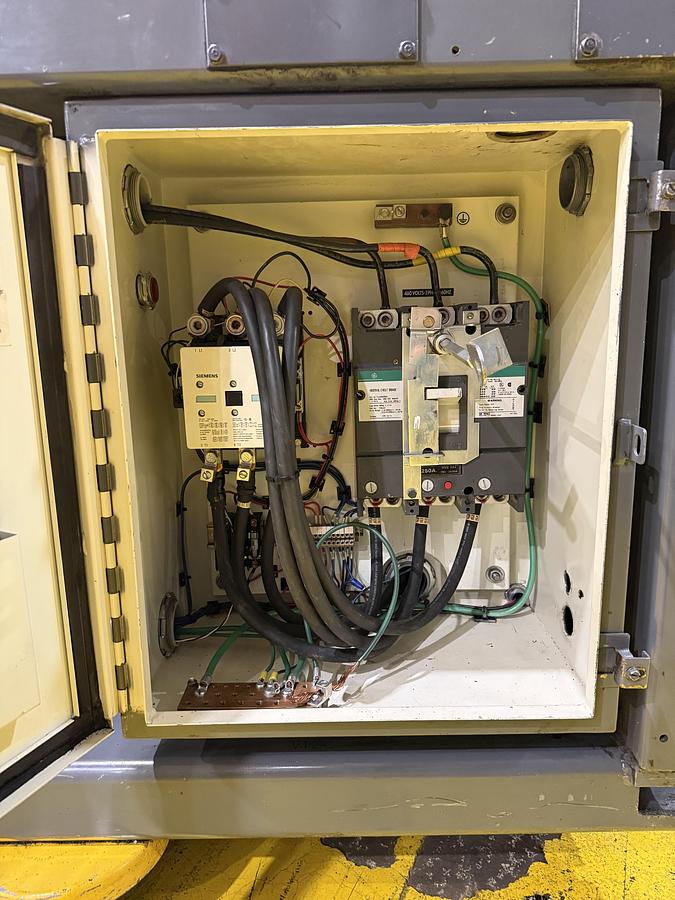Used 1998 VAN DORN DEMAG 500 Ton Injection Molding Machine 500HT-4300 USED