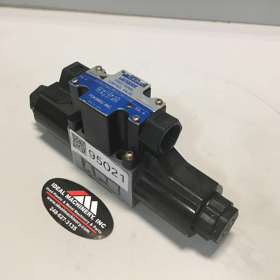 Used TOKIMEC Directional Control Valve DG4V-3-6C-M-P7-H-7-52 USED