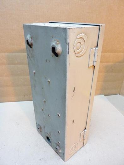 Used SQUARE D 30 Amp Safety Disconnect Switch H361 E1 Used