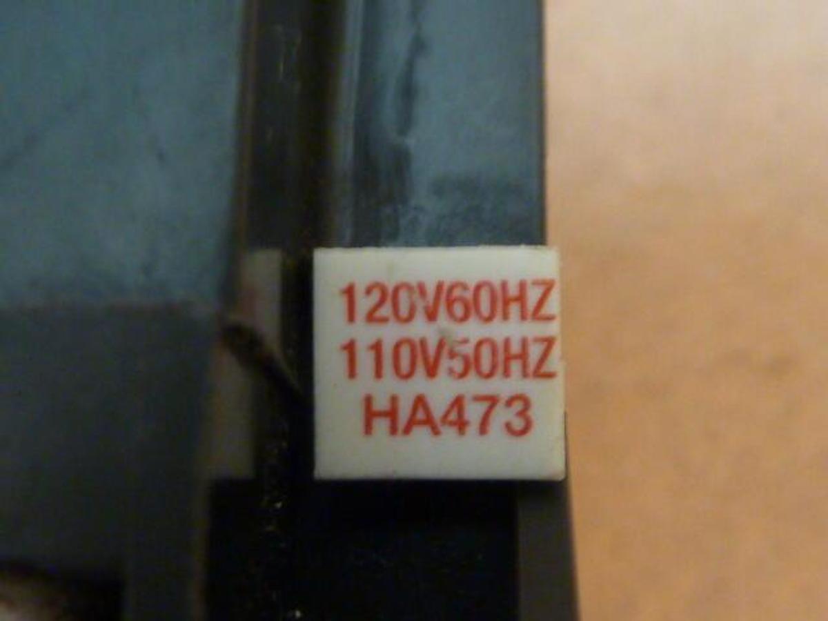Used ALLEN BRADLEY Contactor 100-A09ND3 SER B Used