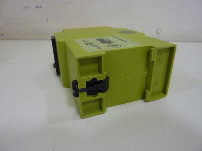 PILZ Safety Relay PNOZXV2P3/24VDC2N/O2N/OT #66600