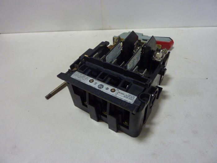 Used ALLEN BRADLEY 30 Amp Disconnect Switch 1494V-DS30 SER A #57411