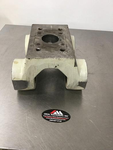 Used CINCINNATI MILACRON Toggle Link 5038008 #127284