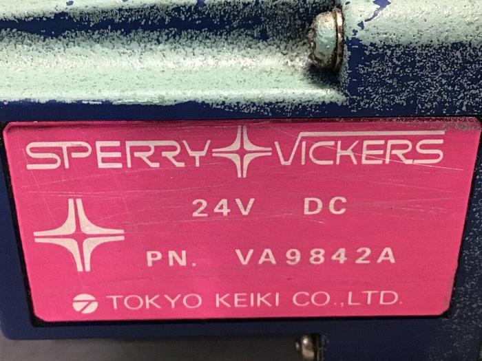 Used VICKERS Valve DG4V36CPL2H10JAS310 #111776