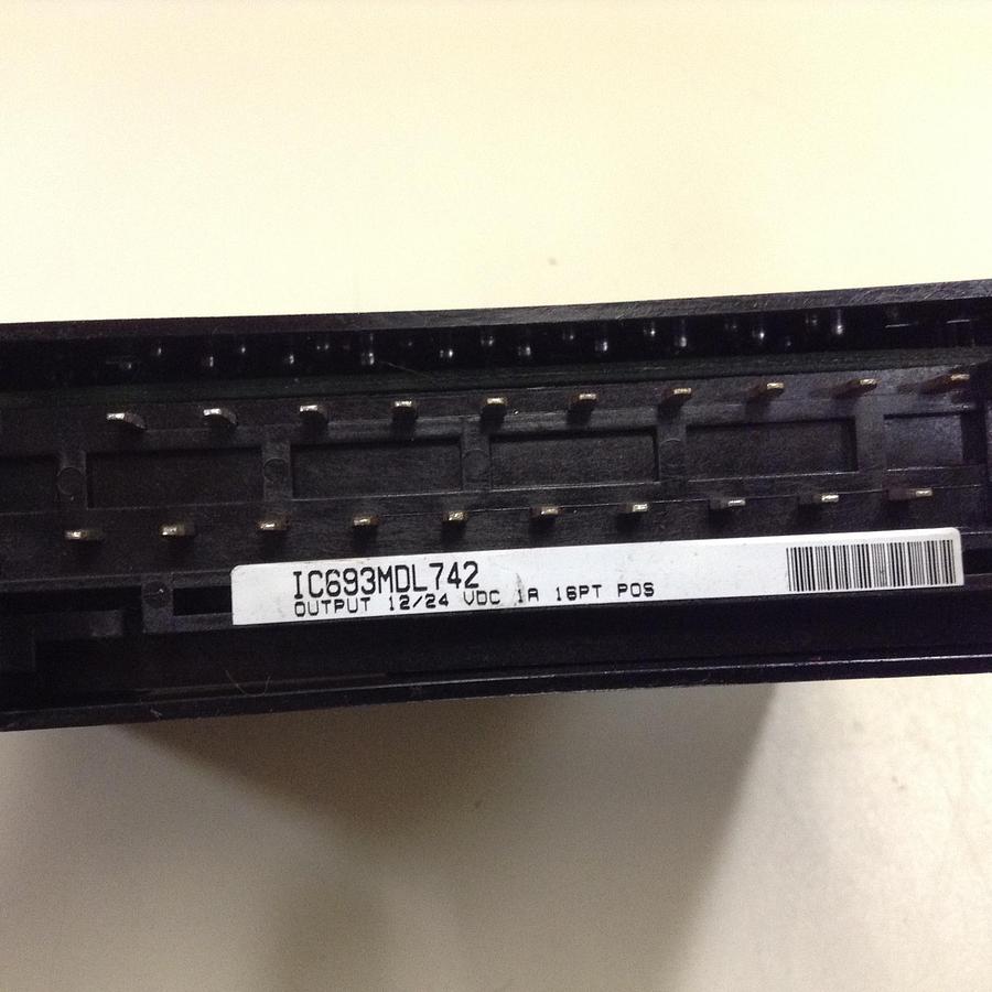 Used FANUC Output Module IC693MDL742D USED