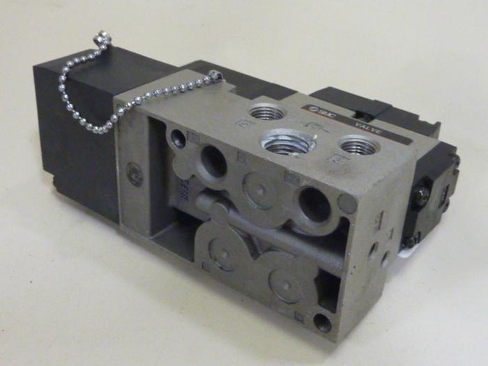 Used SMC Valve VFS2100-5FZ-02 #67571