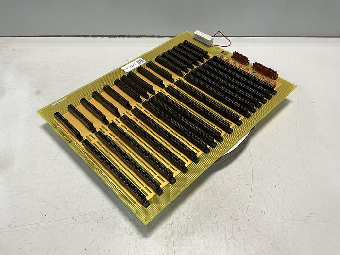 Used CINCINNATI MILACRON 3 531 4490A REV A