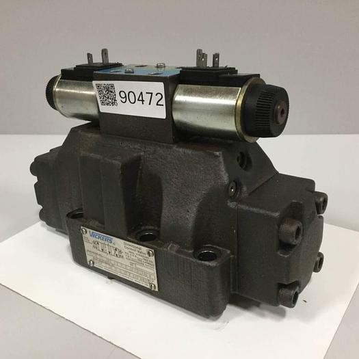 Used VICKERS Directional Control Valve DG5V-8-S-31C-E-T-M-U-HL-B13-10-EN502 #90472
