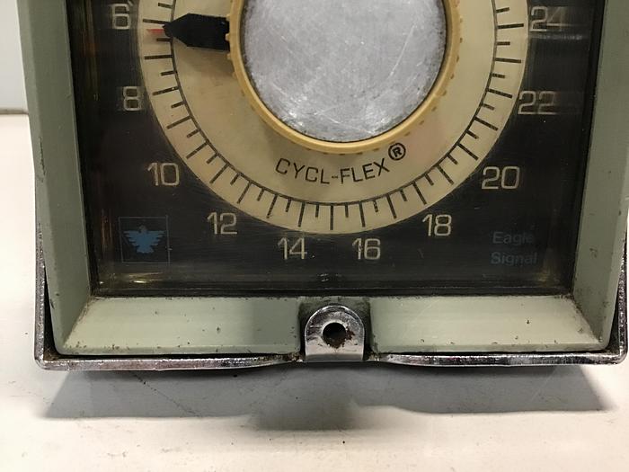 Used EAGLE SIGNAL 0-10 Second