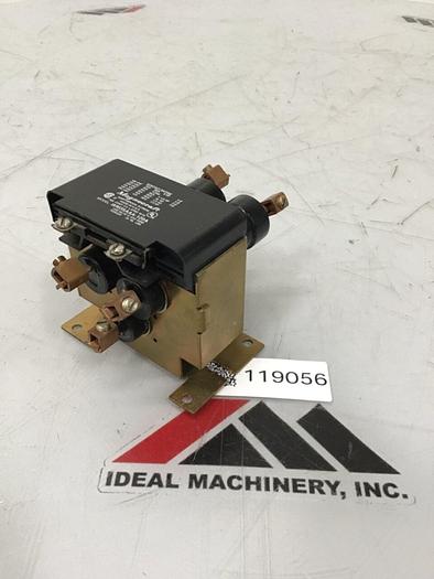 Used MAGNECRAFT Contactor WM35AAA-120A #119056