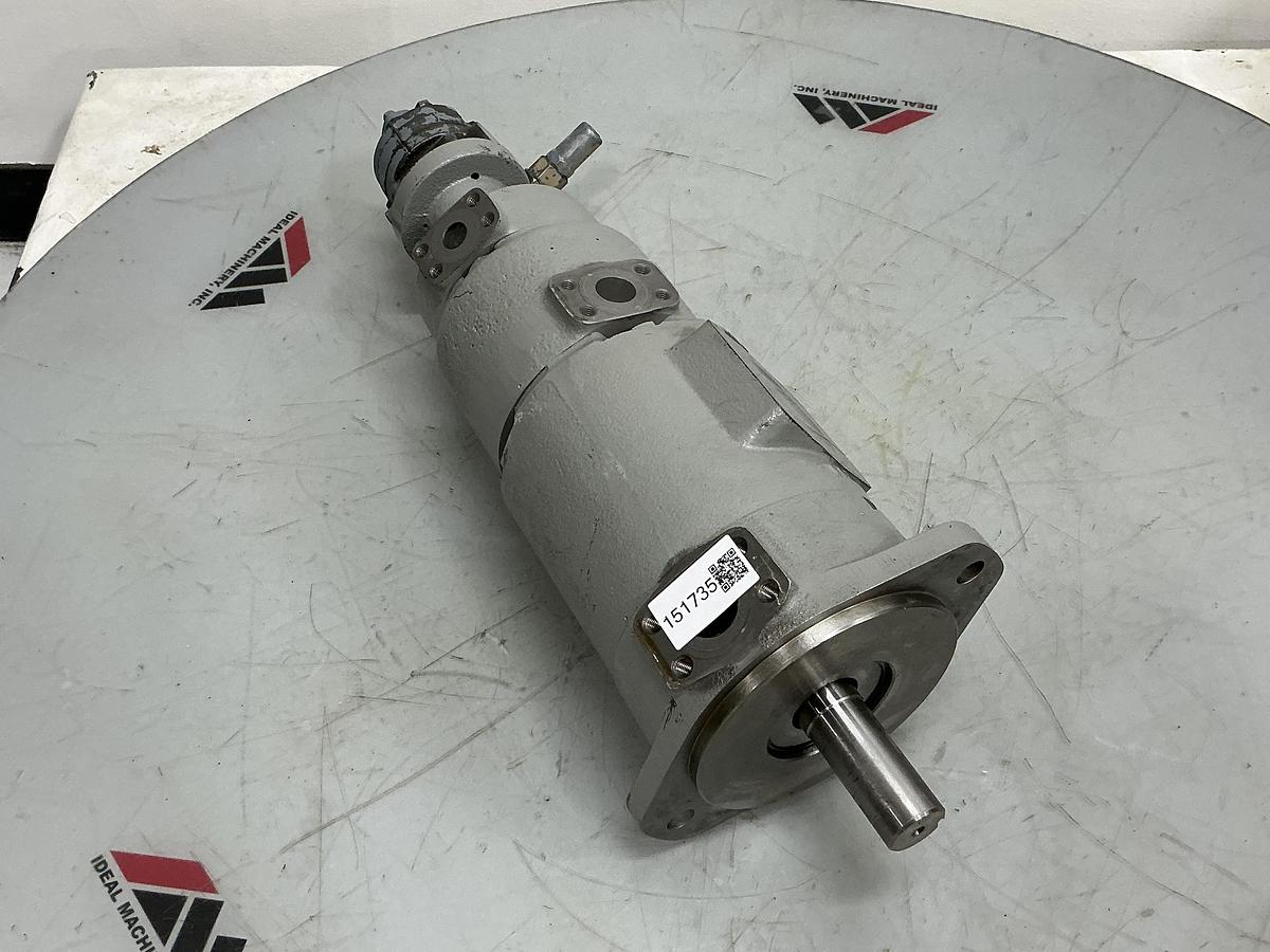 Used NOP T0P-206HBEM RVB-5-002 OIL PUMP USED #151735