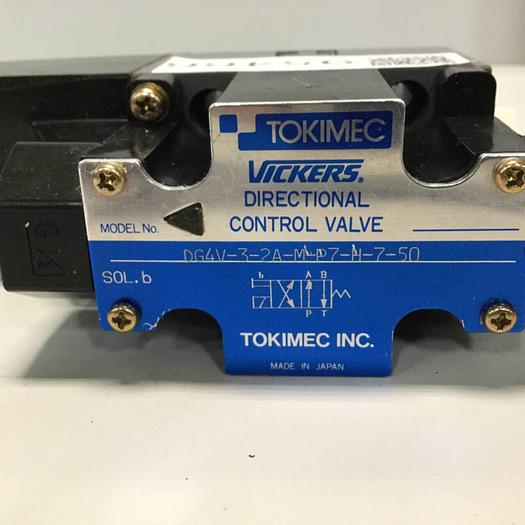 Used VICKERS Directional Control Valve DG4V32AMP7H750 #95466