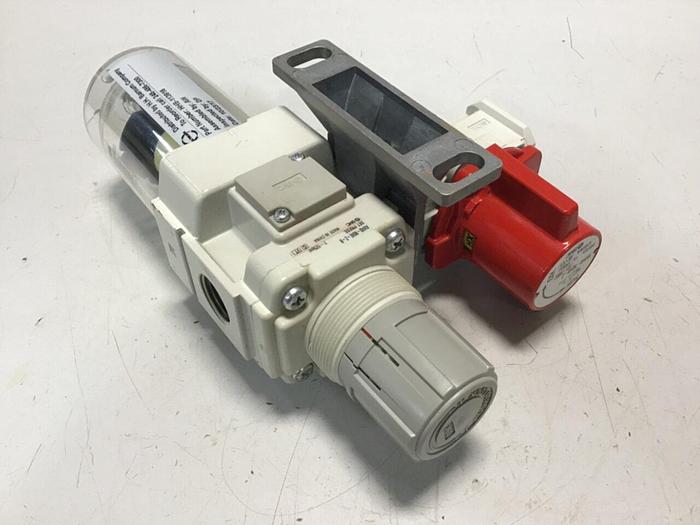 Used SMC Filter Regulator AW40-N04E-Z-B #130723