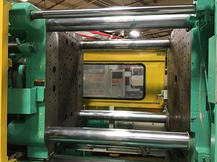 Used TOSHIBA 310 Ton Injection Molding Machine ISGS310WV10-19B USED