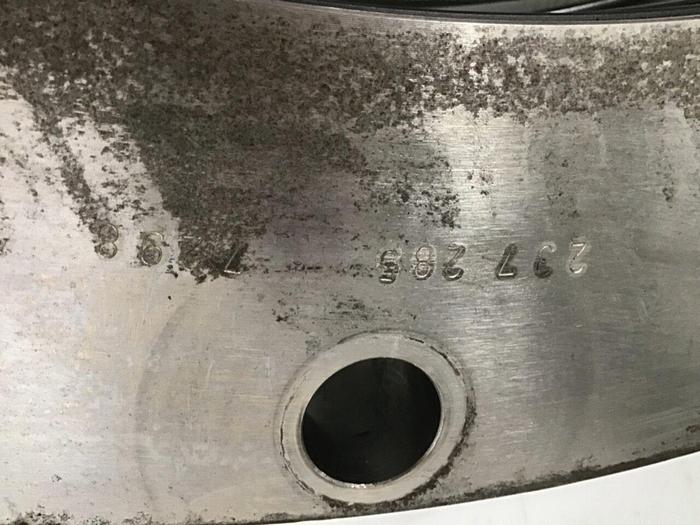 Used HUSKY Tie Bar Lock Retainer 237285729811 Used