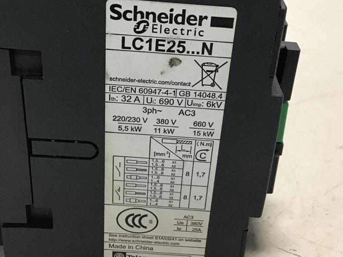 Used SCHNEIDER ELECTRIC Contactor LC1E2510 #117124