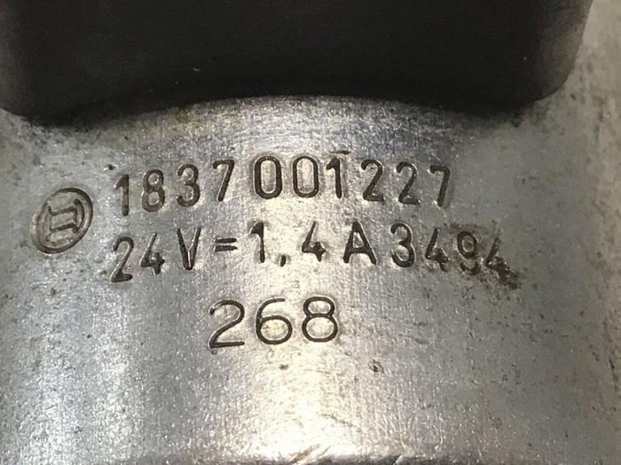 Used BOSCH Valve 0 810 091 266 #137706