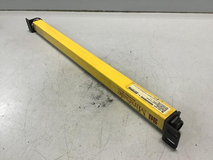 Used STI Light Curtain Transmitter MS4320BX #139911