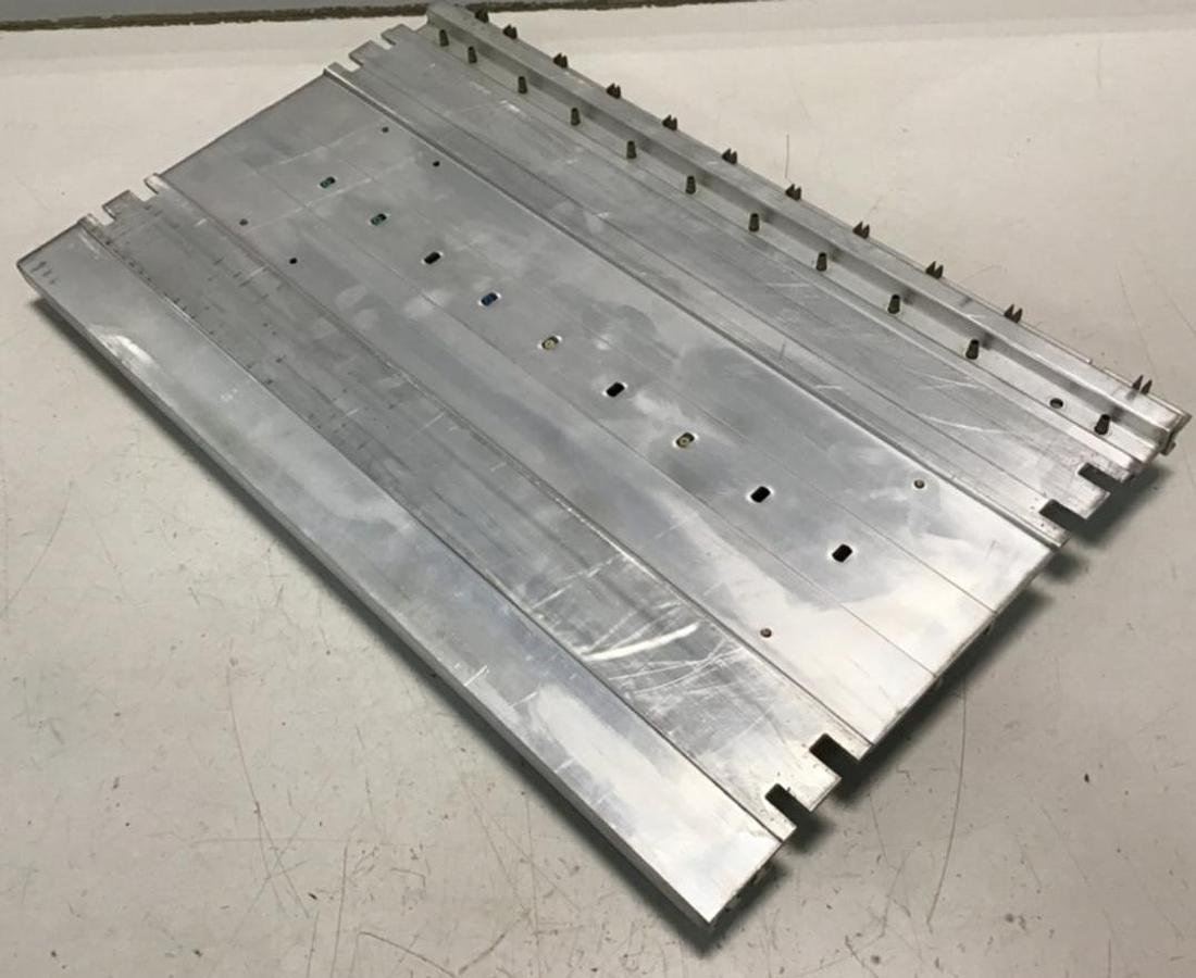 Used SIEMENS Rack Simatic S5 6ES5 700-2LA12 USED