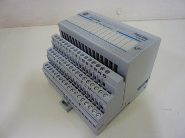 Used ALLEN BRADLEY Input Module 1794-IB16 SER A #50505