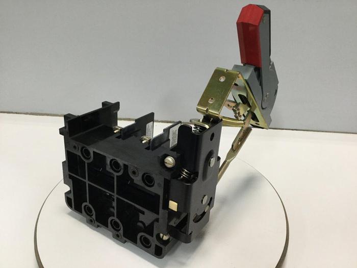 Used ALLEN BRADLEY 30 Amp Disconnect Switch 1494V-DS30 SER A #109613