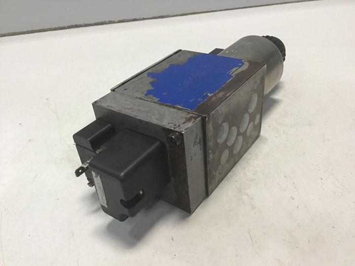 Used KRAUSS MAFFEI Valve R901155381 #137635