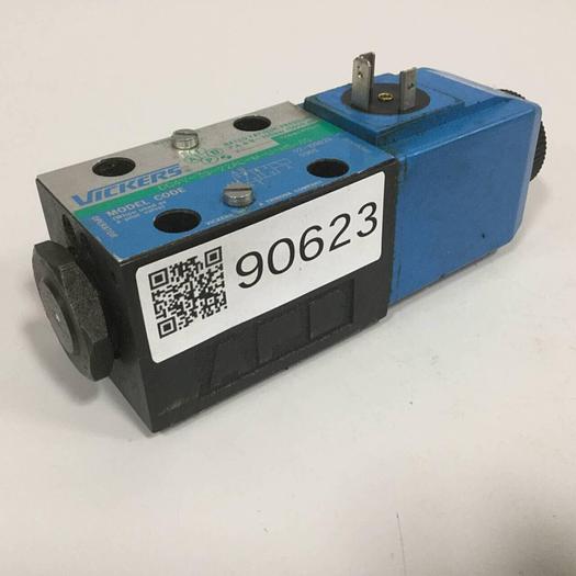 Used VICKERS Directional Valve DG4V-3S-22AL-M-U-H5-60 #90623